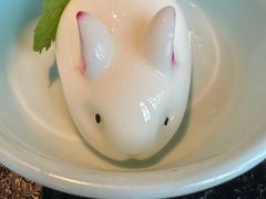 窝边草-局气 烤鸭·北京菜(光华路店)