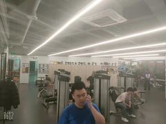 -乐刻运动健身(君临广场升级店)