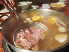 鸳鸯牛汤锅-高兴壹锅·潮汕鲜牛肉火锅(良乡梅花庄店)