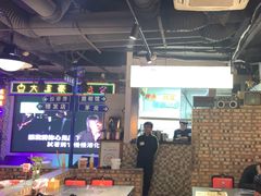 -马路牙子烧烤音乐酒馆(望京店)