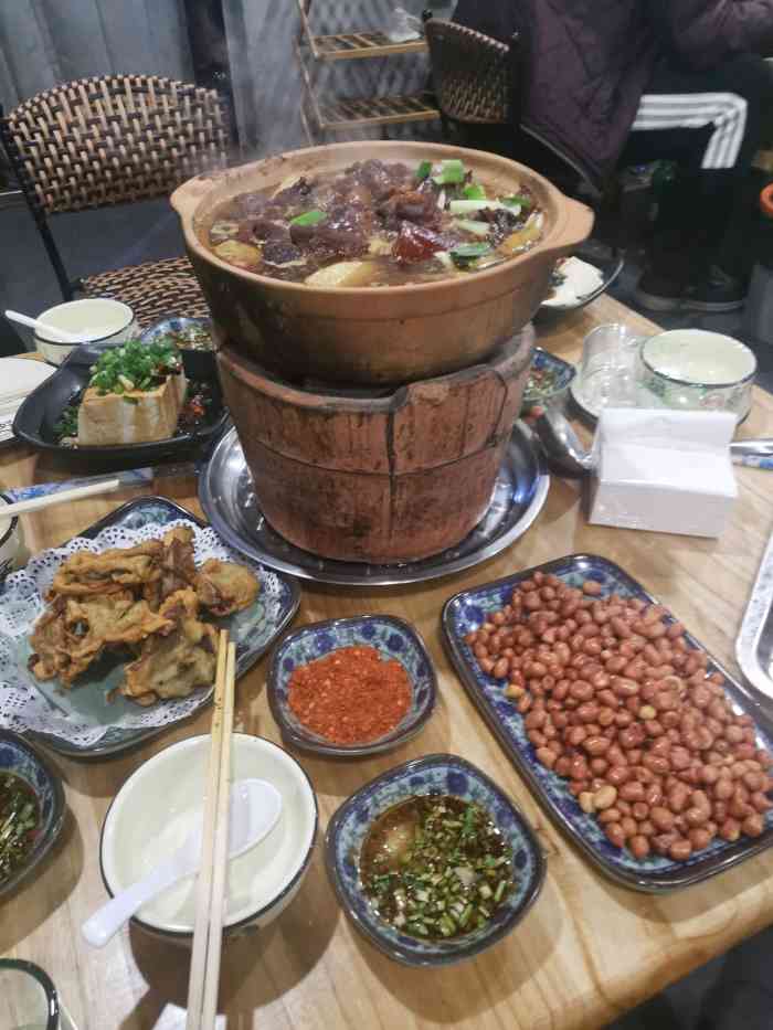 陈记港式地摊打边炉-"我对象之前来吃过说挺好吃的,所以这次带着.