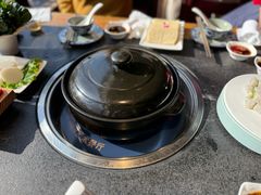 -大匠工房古船木艺术餐厅·猪肚鸡专门店(长白仙岛店)