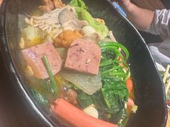 -万记麻辣烫国展总店
