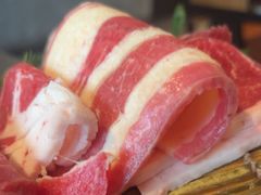 -铭牛烧肉·和牛海鲜自助(高新月牙湖店)