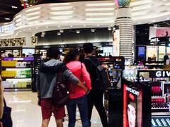 -王权免税店(廊曼机场店)