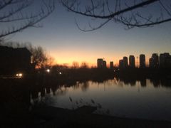 -一米阳光咖啡店(百通尚风尚水店)