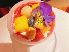 覆盆子水果冰淇淋气球-佐度王子扒房(西城红场店)