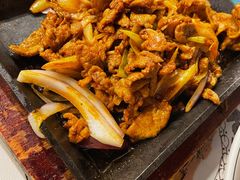 葱爆羊肉-贯贯吉·清真餐厅(浙江中路店)