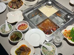 -海底捞火锅(银泰中心店)
