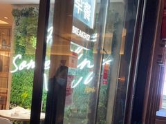 -必胜客(金鹰店)