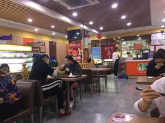 大堂-杨国福麻辣烫(角门店)