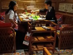 -老牌坊云南鱼豆花火锅(爱建店)