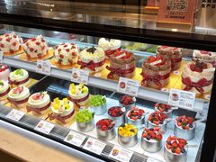 -花花卷卷·鲜食蛋糕(静安久光百货店)