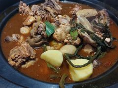 -咱屯子铁锅炖直营店(保利店)