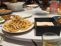 -耶里夏丽·新疆菜·28年喀什老馆(田林东路店)