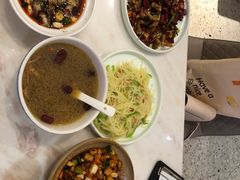 花雕虫草老母鸡汤-丁字口海鲜热炒·烧烤大排档