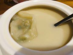 黄鱼馄饨汤-涵苑私宴定制(外滩店)