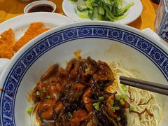 -沪西老弄堂面馆(定西路店)