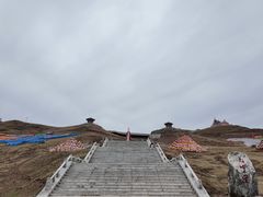 -日月山景区