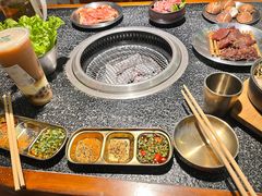 -红泥小火炉·东北泥炉烤肉(天一旗舰店)