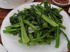 -始兴县农家小院餐馆