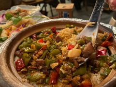 香辣肥牛粒煲仔饭-润园四季椰子鸡火锅(南山海岸城店)