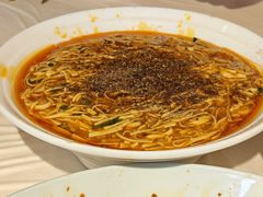 -柏合黄记豆腐皮饭店