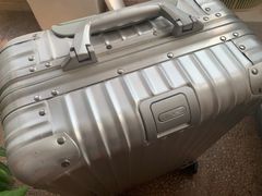 -RIMOWA( 杭州大厦店)