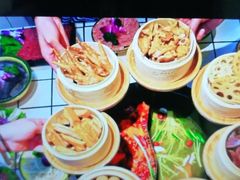 -巴卤社老火锅(财富店)