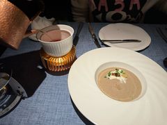 -弦月窗LUNETTE BY AMANDA(复兴路店)