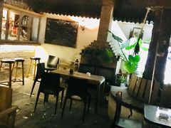 -脚下咖啡·CHILL酒馆(灵光东巷店)