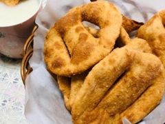 炸糖油果子-头壹号  羊汤·饸饹面·大油条(嘉华店)