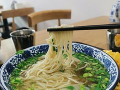-陇上全荟兰州传统牛肉面(延吉路店)