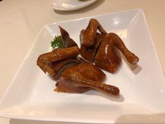 润烧BB乳鸽-利苑酒家(合景国际金融广场店)