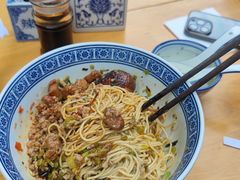 -沪西老弄堂面馆(定西路店)