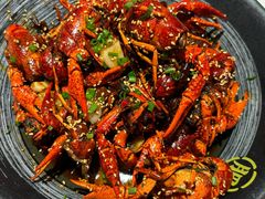 -肥肥虾庄·金牌油焖大虾(首义路店)