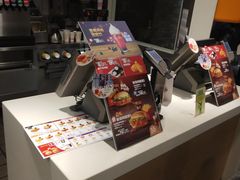 -麦当劳(静安寺店)