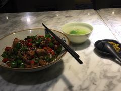 -轻捞慢起面馆(新世界百货店)