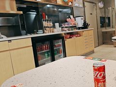 -小杨生煎(金山百联购物中心3楼店)