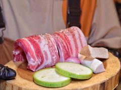 -蚂蚁洞·烤肉大营地(上海静安大悦城店)