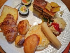 -岷山饭店-芝芝自助餐厅