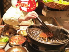 -草家酱蟹炭火烤肉店(珲春南路一店)