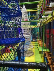 -失重星球乐园·蹦床馆(欢乐谷店)