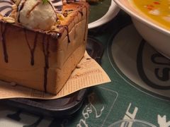 -树下时尚餐厅(翠园街店)
