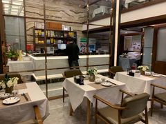 大堂-肆月河豚·新淮扬(金融街店)