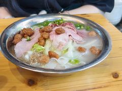 -贵厨酸汤牛肉(小十字店)