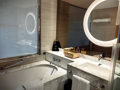 -上海中航虹桥机场泊悦酒店