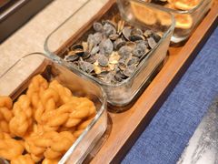 -忆江南·临江鱼馆