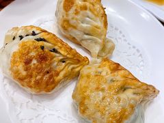 韭菜煎饺-粤仔湾砂锅粥(广益哥伦布店)