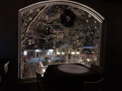 -穹六人间 people 6(岳阳路店)